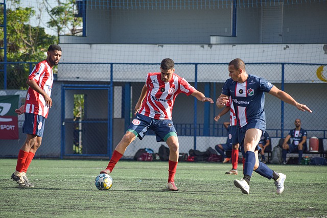 临更大的竞 临更大的竞